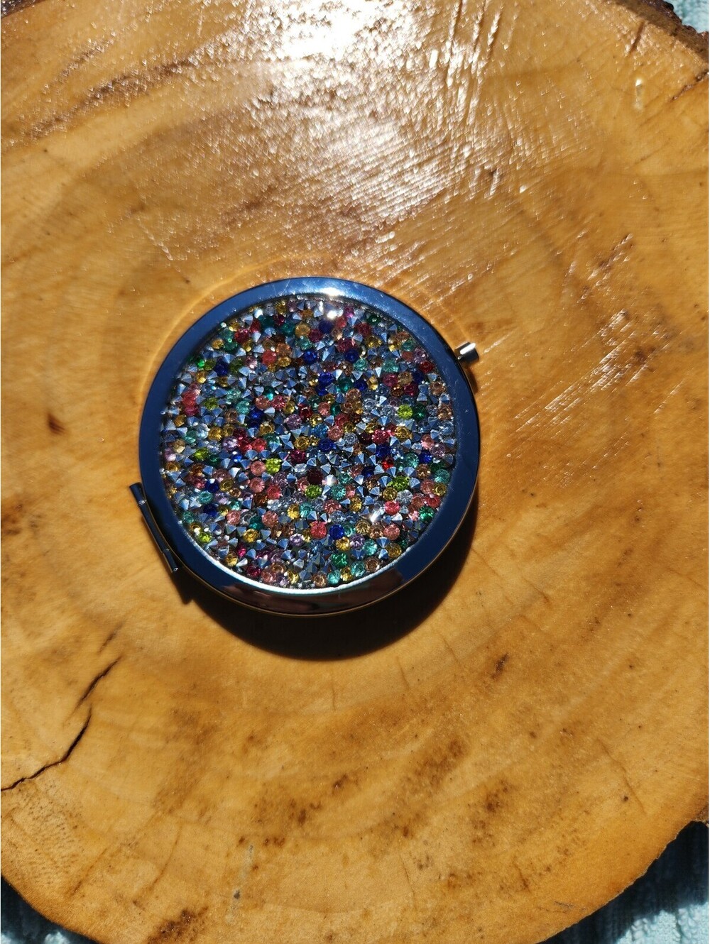 Round Compact Mirror with Colorful Rhinestones